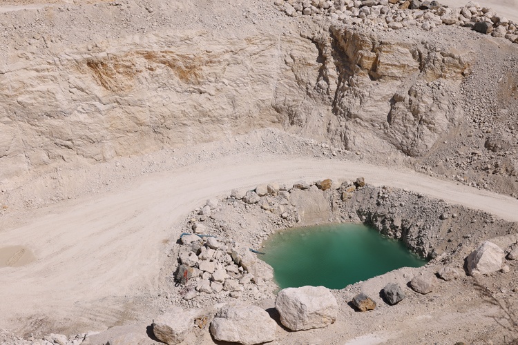 Granulats Vicat Bellecombe_puits d'eau