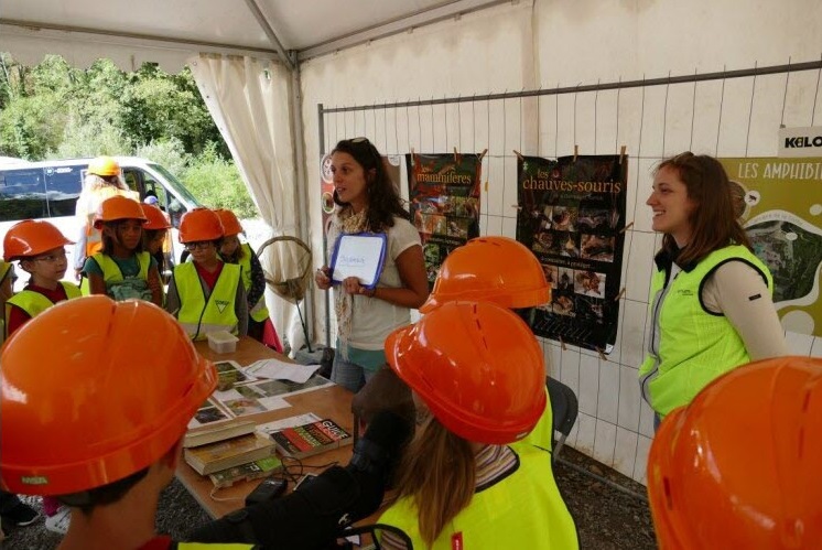 Jennifer et Aurore, spécialistes de la biodiversités